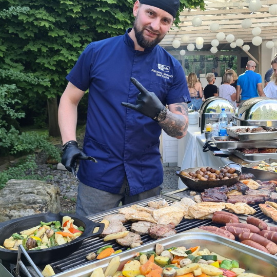 AZYL_imprezy firmowe Grill i poczęstunek podczas imprezy firmowej