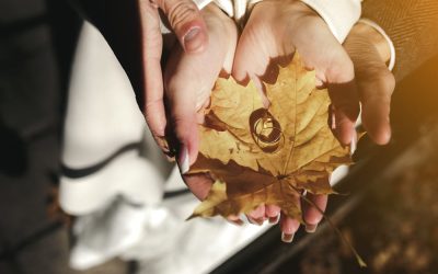 Wesele jesienią – klimat, kolory i menu inspirowane porą roku